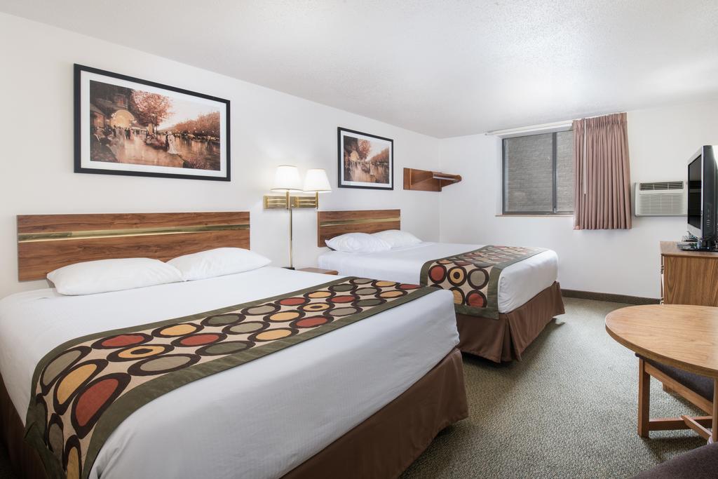 Serena Inn & Suites Of Rapid City Zewnętrze zdjęcie