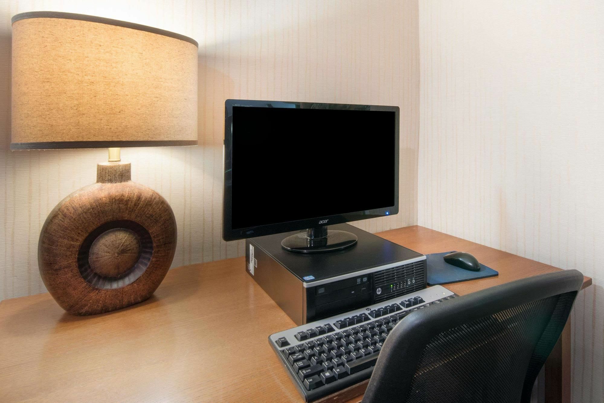 Serena Inn & Suites Of Rapid City Zewnętrze zdjęcie