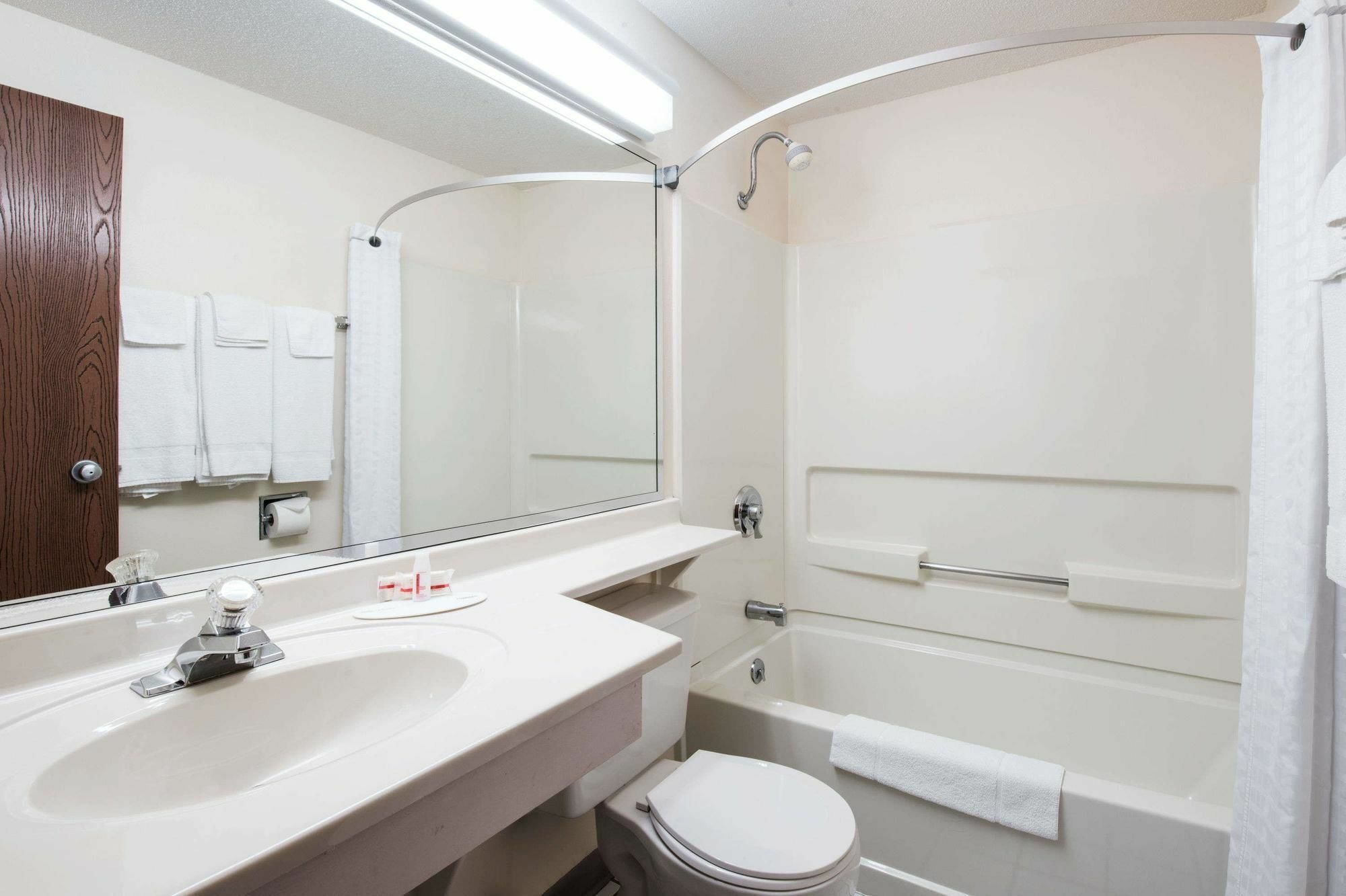Serena Inn & Suites Of Rapid City Zewnętrze zdjęcie
