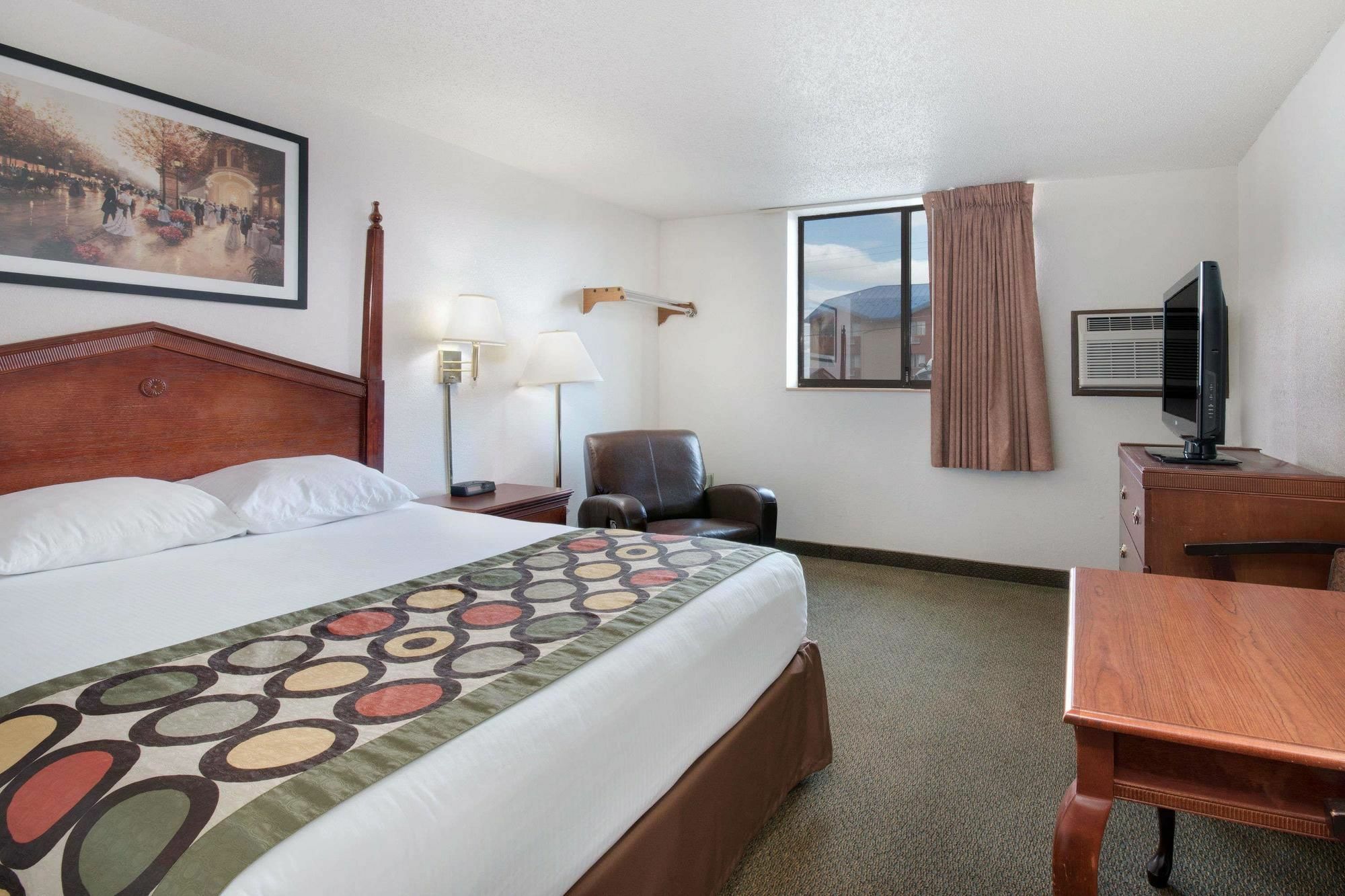 Serena Inn & Suites Of Rapid City Zewnętrze zdjęcie