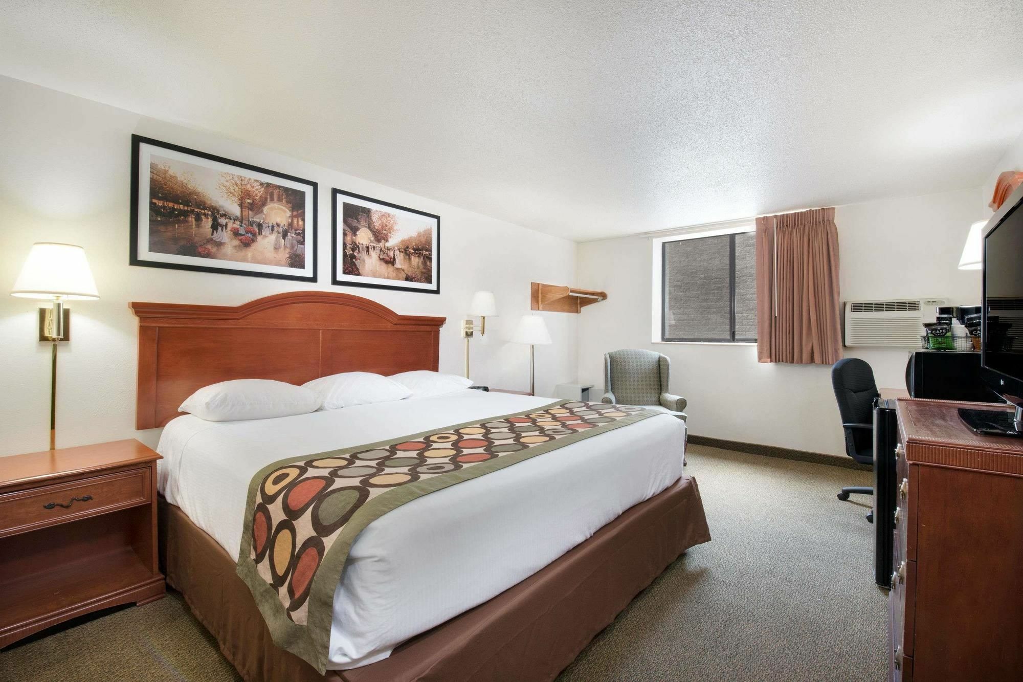 Serena Inn & Suites Of Rapid City Zewnętrze zdjęcie